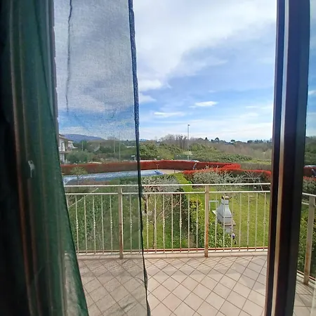 Garda Un Po Pool And Apartment *